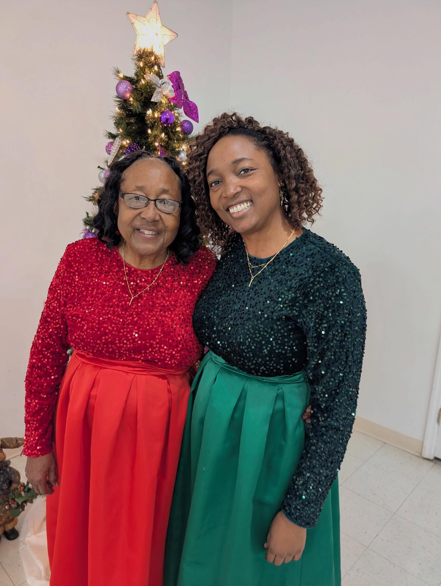 Me and my fav girl in the world! Merry Christmas y’all!