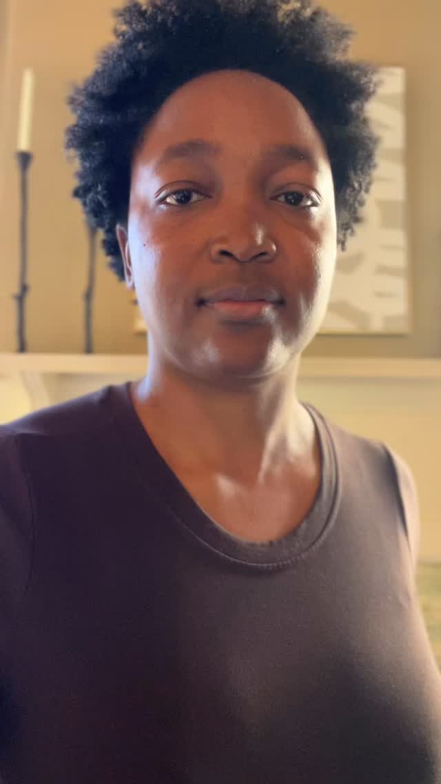 I just wanted to shoot some content but Betty Poole like any mama will fight for you and fuss at you at the same time (even against you🥴) no matter how grown you think you are. 😩😩😩